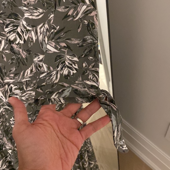 Tailored made dress - Picture 2 of 3